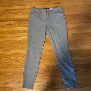 Women’s dress pants size 6r